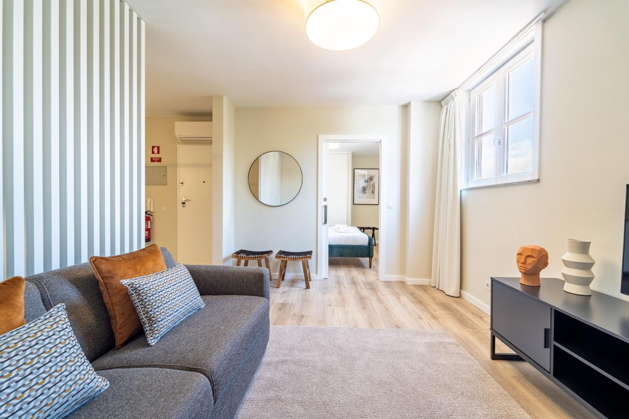On The Square Flat - City Center By House And People Braga Exterior photo