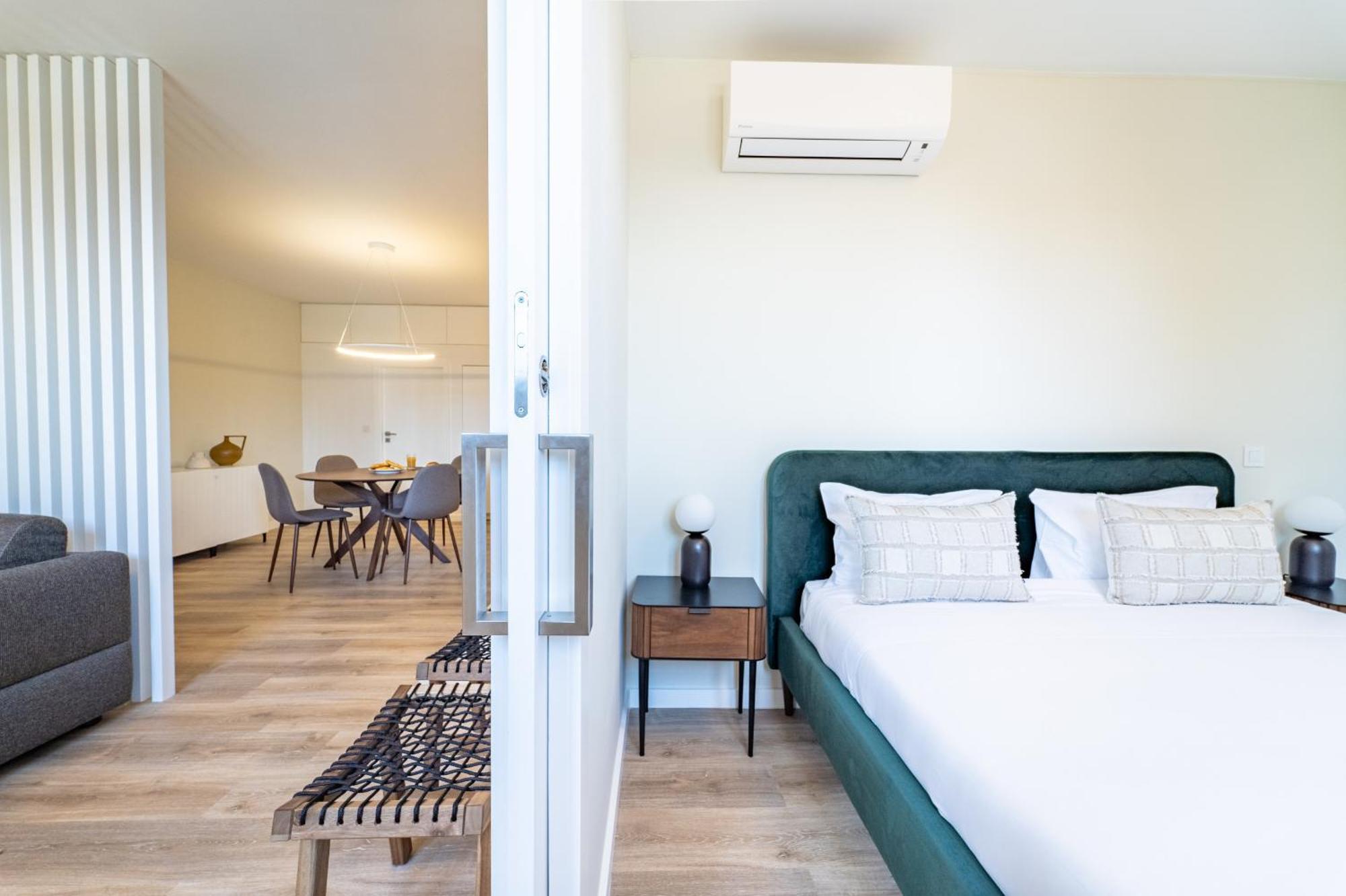 On The Square Flat - City Center By House And People Braga Exterior photo